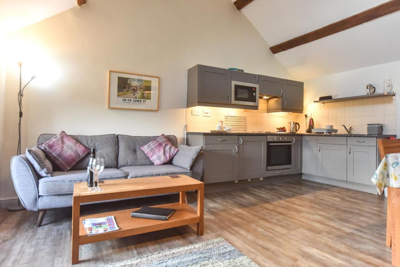 Church Farm Holiday Cottages - Pinster Cottage 애쉬본 외부 사진