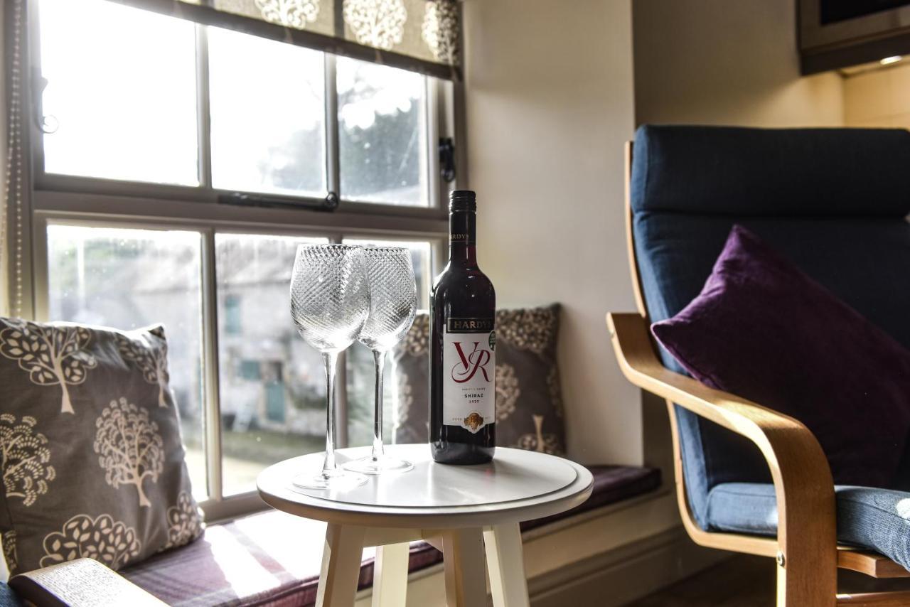 Church Farm Holiday Cottages - Pinster Cottage 애쉬본 외부 사진