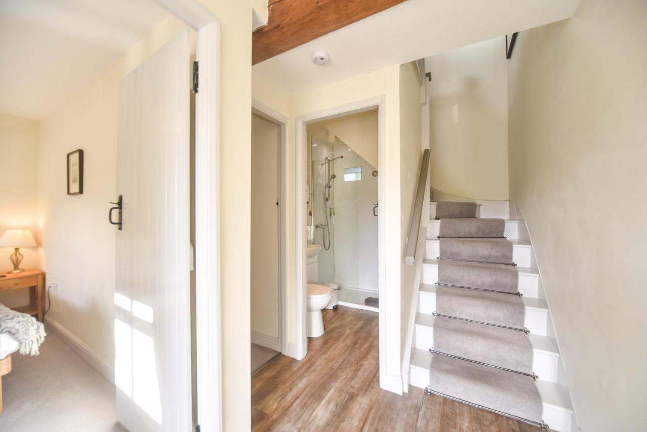 Church Farm Holiday Cottages - Pinster Cottage 애쉬본 외부 사진